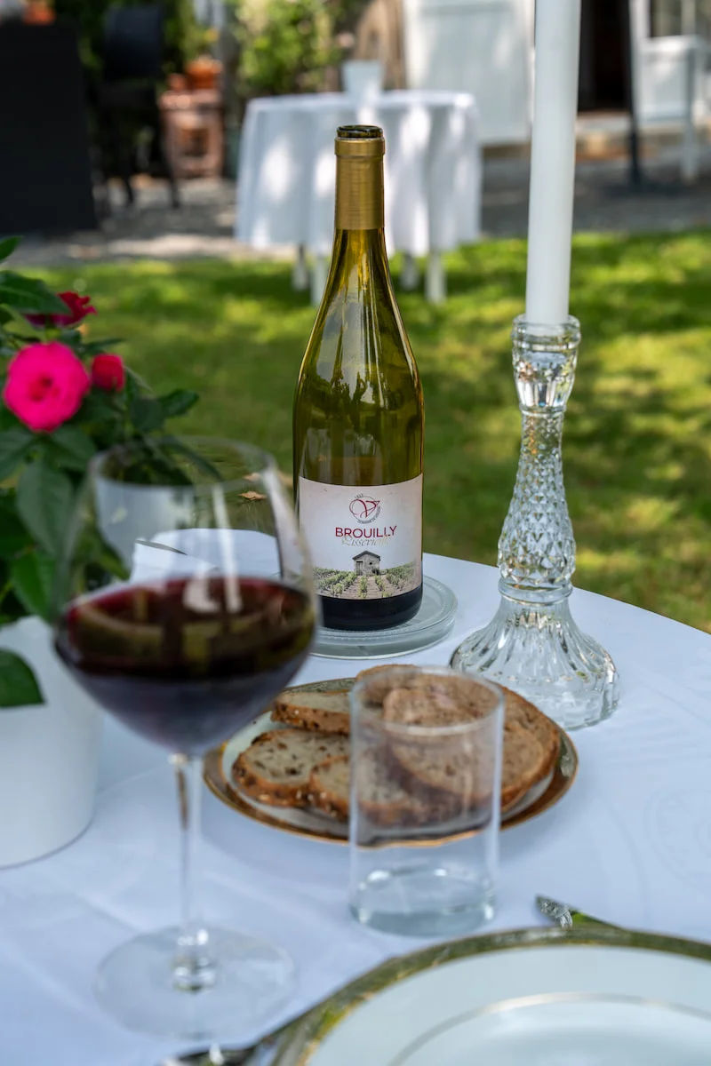 authentic Beaujolais guesthouse - Villa mobile view